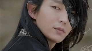 عاشقان ماه ( اهنگ مخصوص هه سو شکلک خنده)