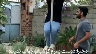 دوست‌پسرش‌حتما‌داره‌خیانت‌میکنه:(فقط‌اخری‌سم)