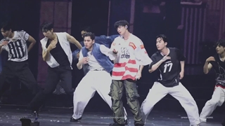 اجرای آهنگ again از اونوو در فن کنسرت انکور ژاپن