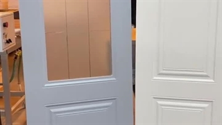 در چوبی اتاق خواب کلاسیک