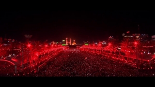 این حسین کیست که عالم همه دیوانه ی اوست