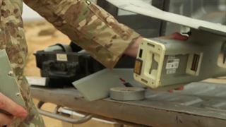 پهپاد جاسوسی ۲ کیلوگرمی AeroVironment RQ-11 Raven