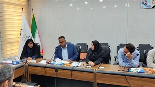 جلسه شورا و مدیران شهرداری قشم