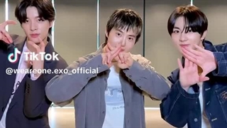 تیک‌تاک اکسو با سوهو عضو این گروه به همراه جیک و‌ جونگوون