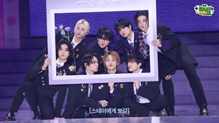 قسمت 2 پشت صحنه فن میتینگ STRAY KIDS ( فن میتینگ SKZ Magic School) همراه زیرنویس فارسی آنلاین ♡♡ کپ