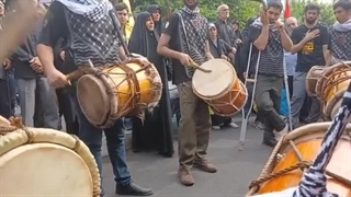 مراسم دمام زنی در تشییع شهید دکتر اسماعیل هنیه رهبر حماس در دانشگاه تهران