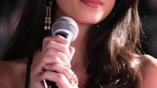 کارمن بصیبص... اغنیة عم بتعلق فیک شوی شوی