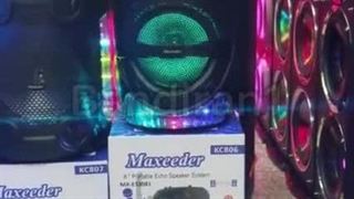 اسپیکر بلوتوثی قابل حمل مکسیدر مدل KC807Maxeeder MX-ES1081 KC807 Portable Bluetooth Speaker