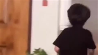 من وقتی برای اینکه سوتیمو جمع کنم یه سوتی دیکه میدم: