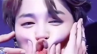 جیمین بی تی اس JIMIN BTS (آب قند لازم)