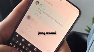 وایییییییی خدا:))))باورم نمیشه^^کامنتم تو پست جونگوون افتاده*جی به کامنتم جواب داد*