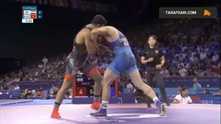 برتری 8-0 محمدهادی ساروی مقابل حریف قرقیزستانی و صعود به نیمه نهایی وزن 97 کیلوگرم کشتی فرنگی