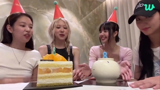 لایو سالگرد 8 دخترا:))☆☆