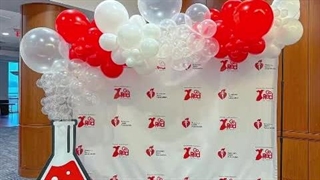 بادکنک آرایی رویداد و همایش با بگراند