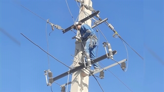 استاندارد دستورالعمل قیمت لیست تجهیزات اجناس متریال ملزومات مورد نیاز نصب شبکه پست برق هوایی کابل خودنگهدار بیست کیلوولت