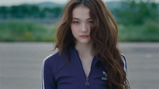 تیلر ELLA اولین عضو MEOVV