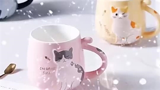 ماگ سرامیکی بامزه طرح گربه با درب پنجه – همراهی کامل برای نوشیدنی‌های شما