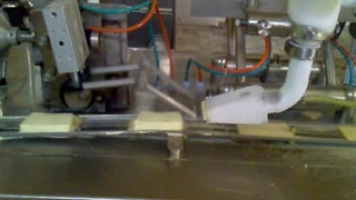 نصب آبشن روی دستگاه بسته بندی بستنی