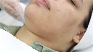 کلینیک تخصصی پوست و مو ایوا