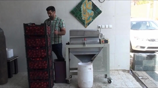 دستگاه آب گوجه گیری