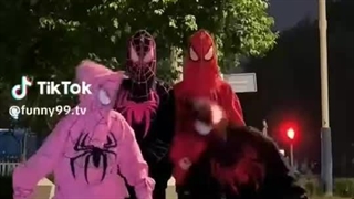 وای اینا خیلی خوبننن...دلم گرفته بیایید بحرفیم...