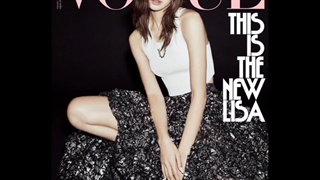 لیسا بر روی کاور VOGUE korea