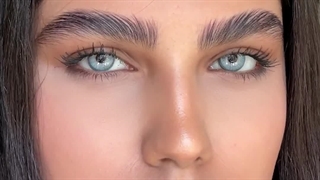 لنز رنگی موود بلو لیزا