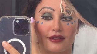 گریم الناز شاکردوست برای نمایش نبرد رستم و سهراب