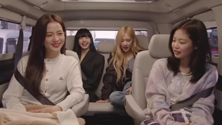 گریه رزی تو کنسرت بلک پینک سئول