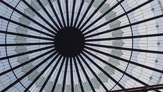 گنبد شیشه ای بزرگ کاشان - طراحی و ساخت شرکت کاژه