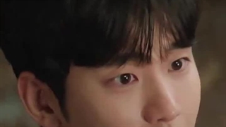 این ادیتو پیج TVing از هه‌این و سوهیون گذاشته و هه‌اینم رفته زیرش کامنت گذاشته وهههه؟ :خنده: