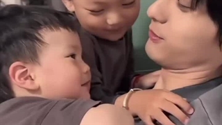 جیغغغ روی شوهرش کراش زدم (⊃｡•́‿•̀｡)⊃