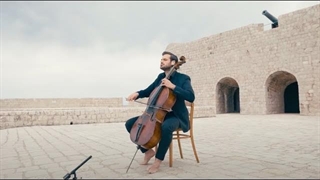 اجرای زیبای ویالون آهنگ سریال Gladiator گلادیاتور