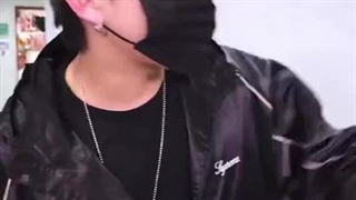 چالش تیک تاک یونجون و چانگبین با آهنگ GGUM کیوتای ۹۹ لاین خر، نقش من فقط گذاشتن تیک تاکه واییی از دیروز اخبار رو چک نکردم:گریه: