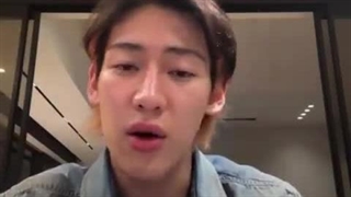 حرفای بم‌بم تو لایوش ^^ کپشن ! + توییتای جکسون