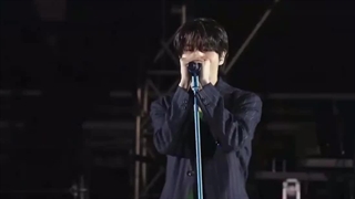 اجرای‌ آهنگ‌ Scream در کنسرت‌ Walk The Line از انهایپن