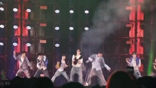 اجرایgo big or go homeاز انهاپین در walk the line