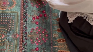 فرش ابریشم ماشینی درخت زندگی سبز و جلوه آرامش بخش و دلنشین آن