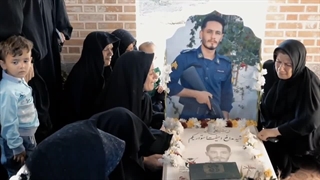 مزار شهید فراجا احسان بابایی در روستای علی آباد قزوین