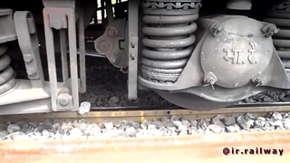 سنگ زیر چرخ - ریل نیوز