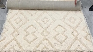 معرفی انواع فرش شگی رنگ روشن در فروشگاه اینترنتی صفافرش