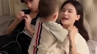 وقتی پدر خانواده به بچه ش حسادت میکنه