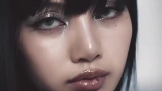 ★لیسا چرا نمیاد بهمون ژاپنی یاد بده •-•★