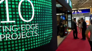 نصب و اجرای تلویزیون های شهری منحنی