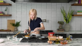 Rosé Cooks Kimchi Fried Rice Dinner _ Now Serving _ Vogue