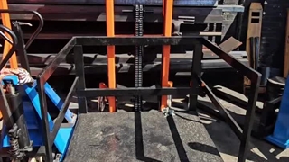 استاکر دستی سبد دار نفربر 09121482996 آسیا یدک استاکر نفربر استاکر سبد دار کفی