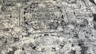 فرش مینیمال فرانسوی طوسی نقره‌ای با بهترین قیمت از فروشگاه اینترنتی صفافرش