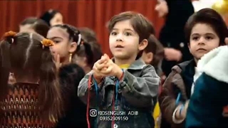 اجرای رزیتا دغلاوی‌نژاد در جشن فارغ التحصیلی زبانکده دخترانه ادیب