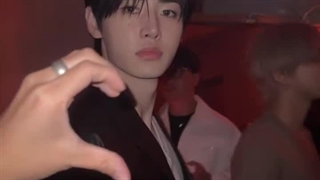 زیبایی این بشر چرا هیچ وخت برای من عادی نمیشه:)