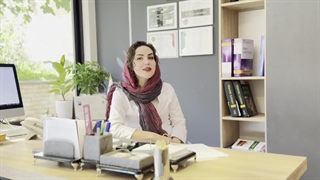 ژل و فیلر: جوان‌سازی و زیبایی با تزریق - دکتر مریم آقایی دوست